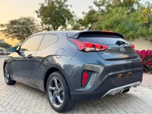 2019 Hyundai Veloster