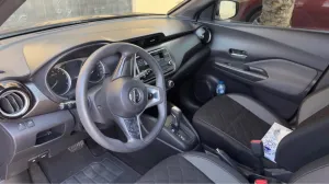2017 Nissan KICKS