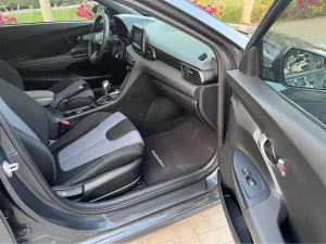 2019 Hyundai Veloster