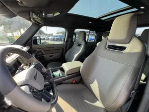 2025 Land Rover Defender