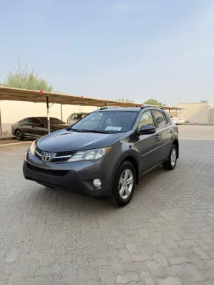 2014 تويوتا راف ٤ in dubai