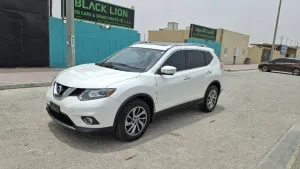 2015 نيسان روج in dubai