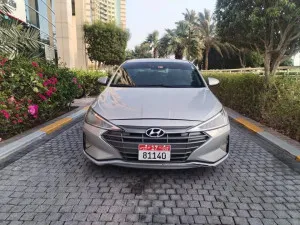 2019 Hyundai Elentra in dubai