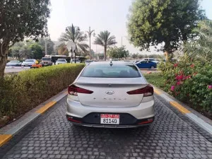 2019 هيونداي النترا
