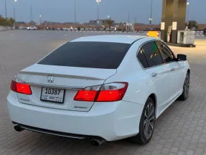 2014 هوندا أكورد