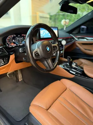 2021 BMW 5-Series