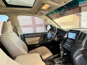 2010 Toyota Land Cruiser