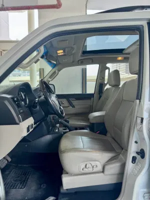2014 Mitsubishi Pajero