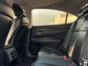 2013 Lexus ES