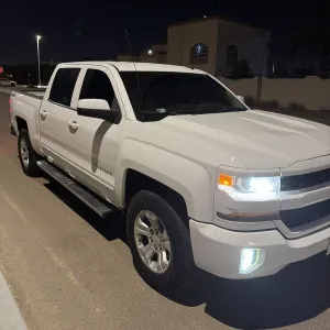 2016 Chevrolet Silverado in dubai