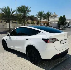 2022 تسلا Y موديل
