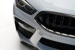 2023 BMW M8