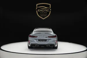 2023 BMW M8