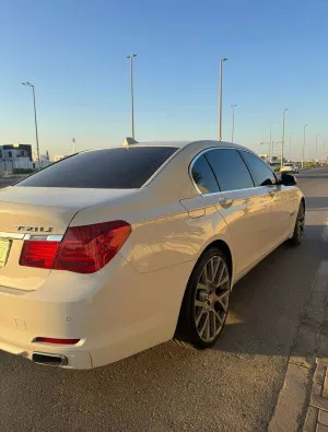 2010 BMW 7-Series