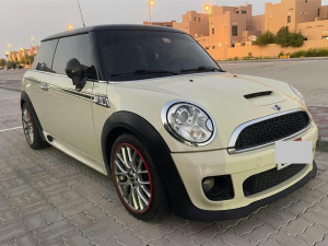 2013 Mini John Cooper Works in dubai