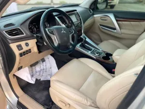 2017 Mitsubishi Montero