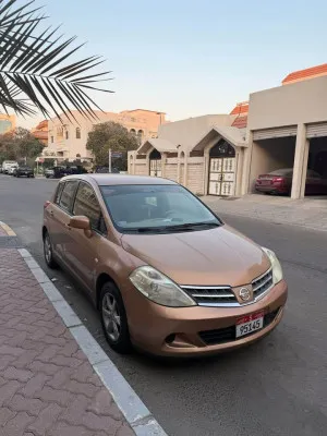 2009 نيسان تيدا in dubai
