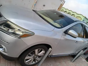 2015 نيسان باثفايندر 