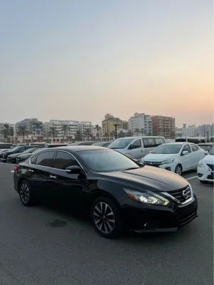 2017 Nissan Altima in dubai