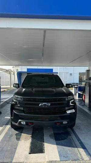 2020 شيفروليه سيلفرادو in dubai