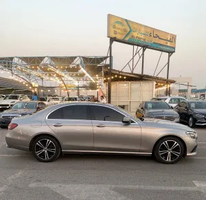 2022 مرسيدس-بنز الفئة - E in dubai