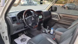 2018 Mitsubishi Pajero