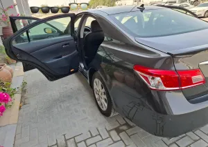 2011 Lexus ES