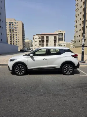 2020 نيسان كيكس