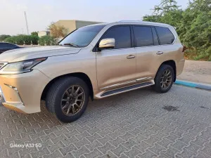 2018 Toyota Land Cruiser