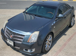 2011 Cadillac CTS in dubai