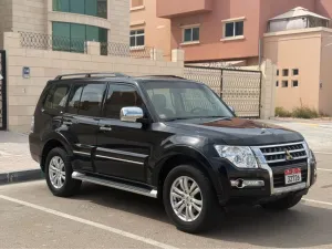 2019 ميتسوبيشي باجيرو in dubai