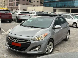 2013 هيونداي آي٣٠ in dubai