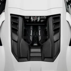 2024 Lamborghini Revuelto