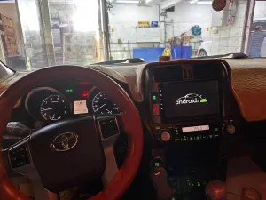 2011 Toyota Prado