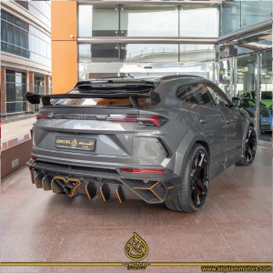2022 Lamborghini URUS