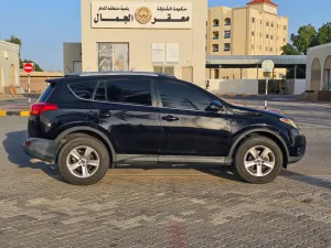 2014 تويوتا راف ٤