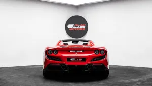 2023 فيراري اف 8  سبايدر