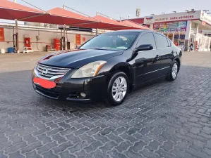 2010 Nissan Altima in dubai