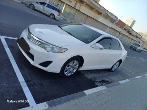 2014 تويوتا كامري