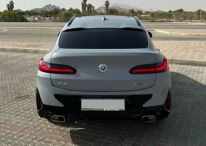 2023 BMW X4