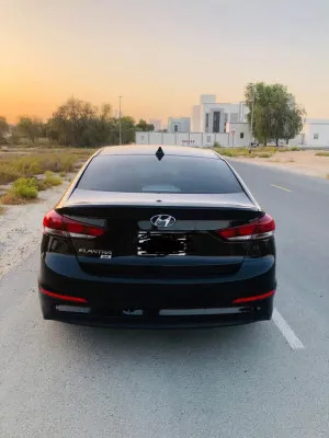 2017 هيونداي النترا