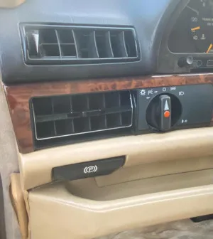 1990 Mercedes-Benz S-Class