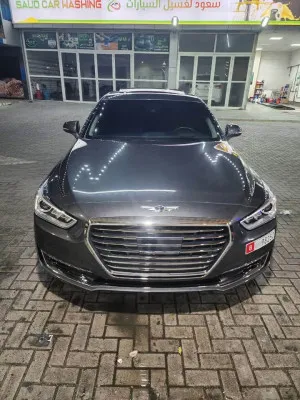 2018 Genesis G90 in dubai