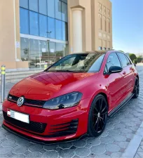 2015 Volkswagen Golf in dubai