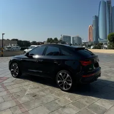 2022 اودي  كيو٥