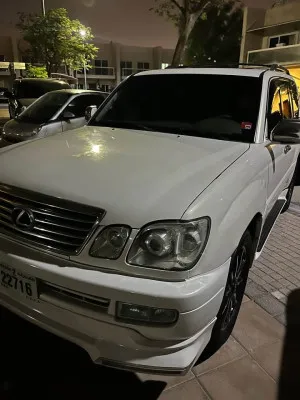 2000 Lexus LX 470