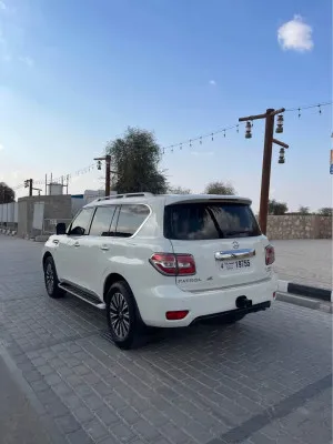 2015 نيسان باترول 