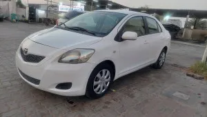 2011 تويوتا ياريس in dubai