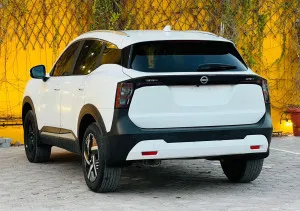 2025 Nissan KICKS