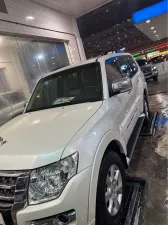 2018 Mitsubishi Pajero